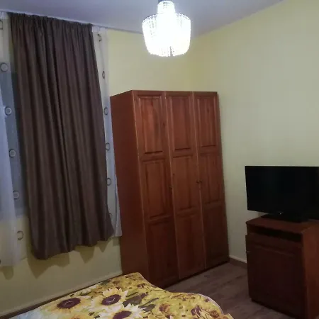 Розова Долина Vendégház Hiszarja